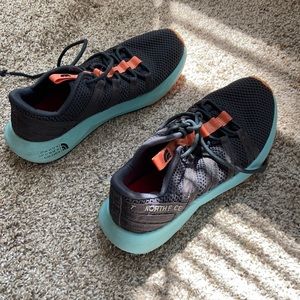 north fave hiking shoes